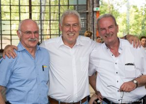 Heinz-Hermann Pannig mit Geschäftsführer Wolfgang Grasnick und Geschäftsbereichsleiter Holger Böhme bei der Feier zum 20-jährigen Jubiläum der USE.
