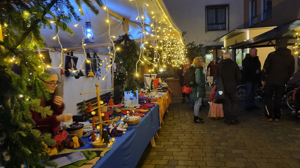 Weihnacht_Unionhilfswerk-02